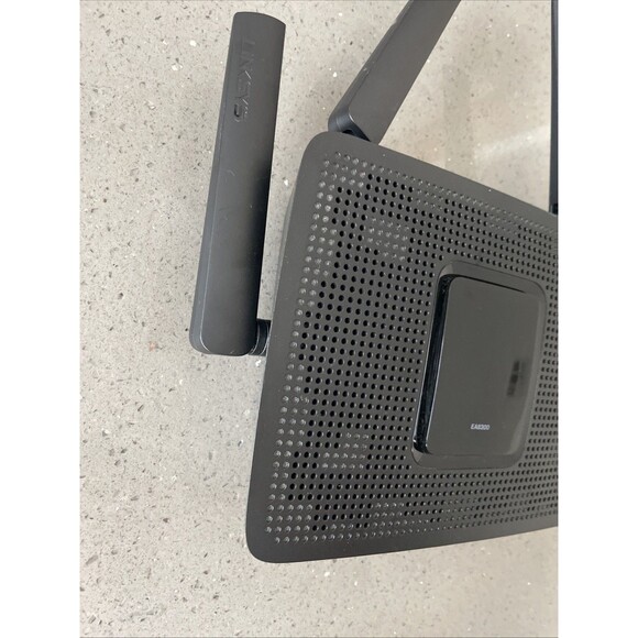 Linksys EA8300 Max Stream Dual Band Wireless Router Ac2200 no cable untested - Picture 2 of 8